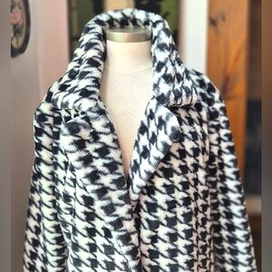 Soft Hounsdtooth Jacket